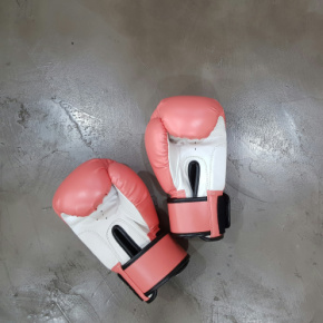 La batalla de las herramientas de mejora continua: Smartsheet vs. Minitab Engage